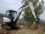 Minikoparka Bobcat E32