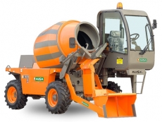 Betoniarka samojezdna 1100 RMX z szufl� do samoza�adunku